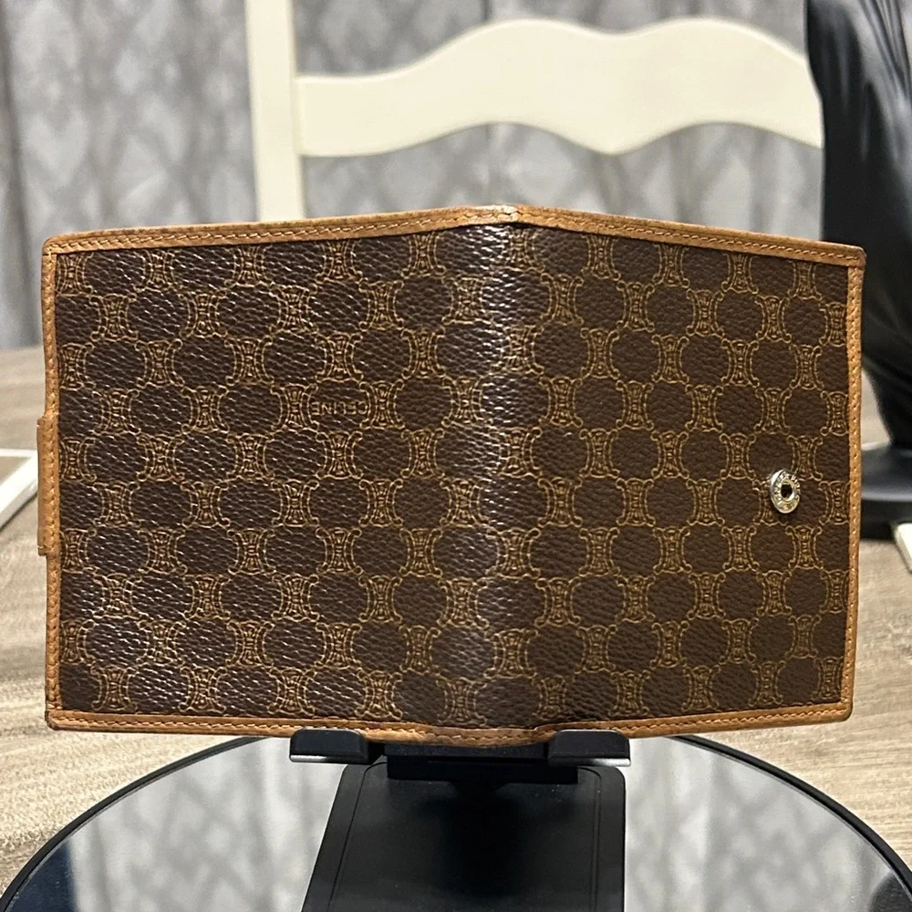 239. Celine Brown and Tan Leather Wallet - Picture 5 of 11